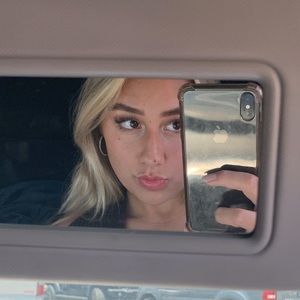 Meet your Posher, Savanah